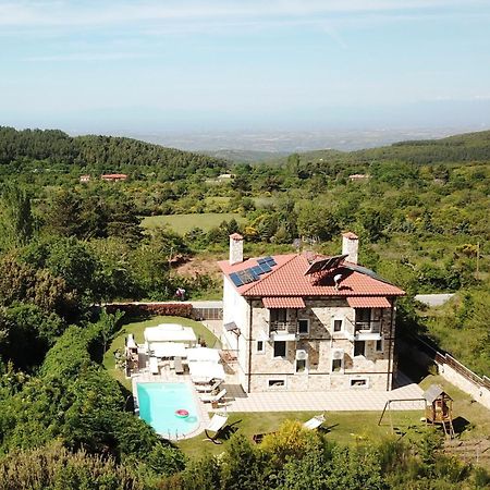 Evmorfes Villas Polýgyros エクステリア 写真