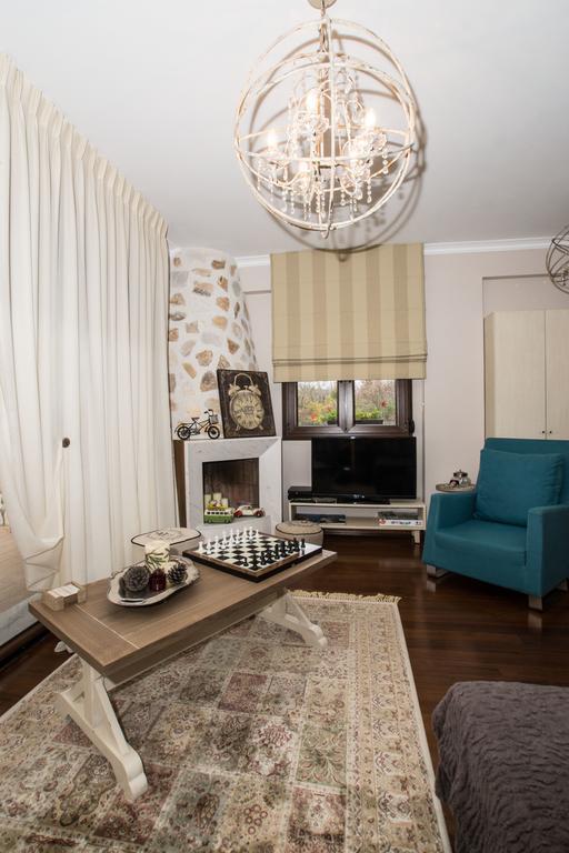 Evmorfes Villas Polýgyros エクステリア 写真